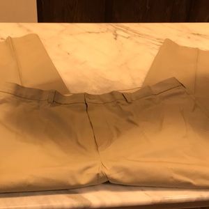 Brooks Brothers men ‘s 48/30 khakis pants